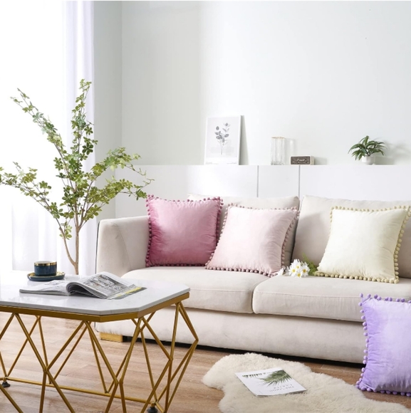 Set of 2 Petal Pink Soft Velvety Velour Pom Pom Blush Pillow Covers Pillows New - Picture 9 of 10